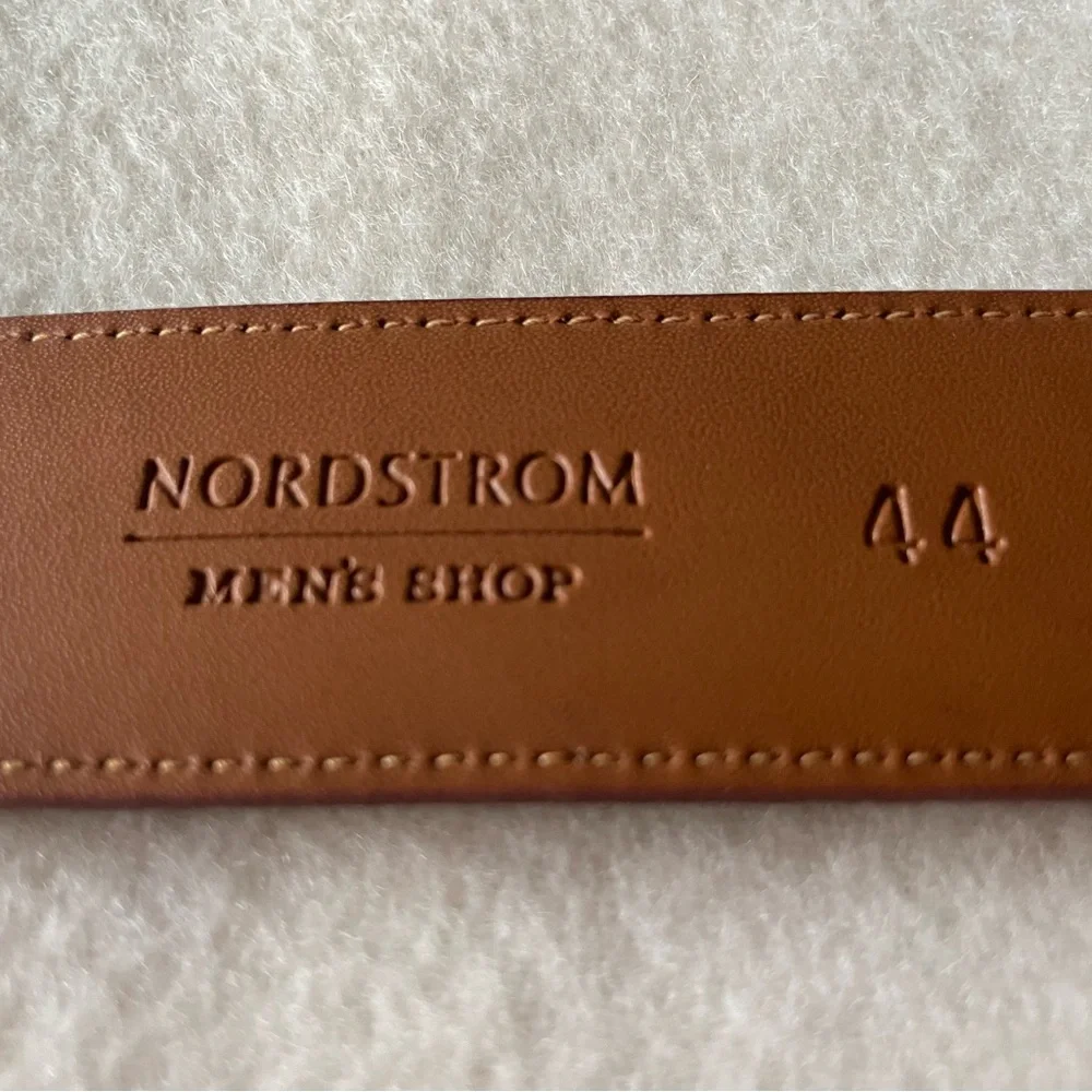 NORDSTROM WALNUT CALF LEATHER BELT 44